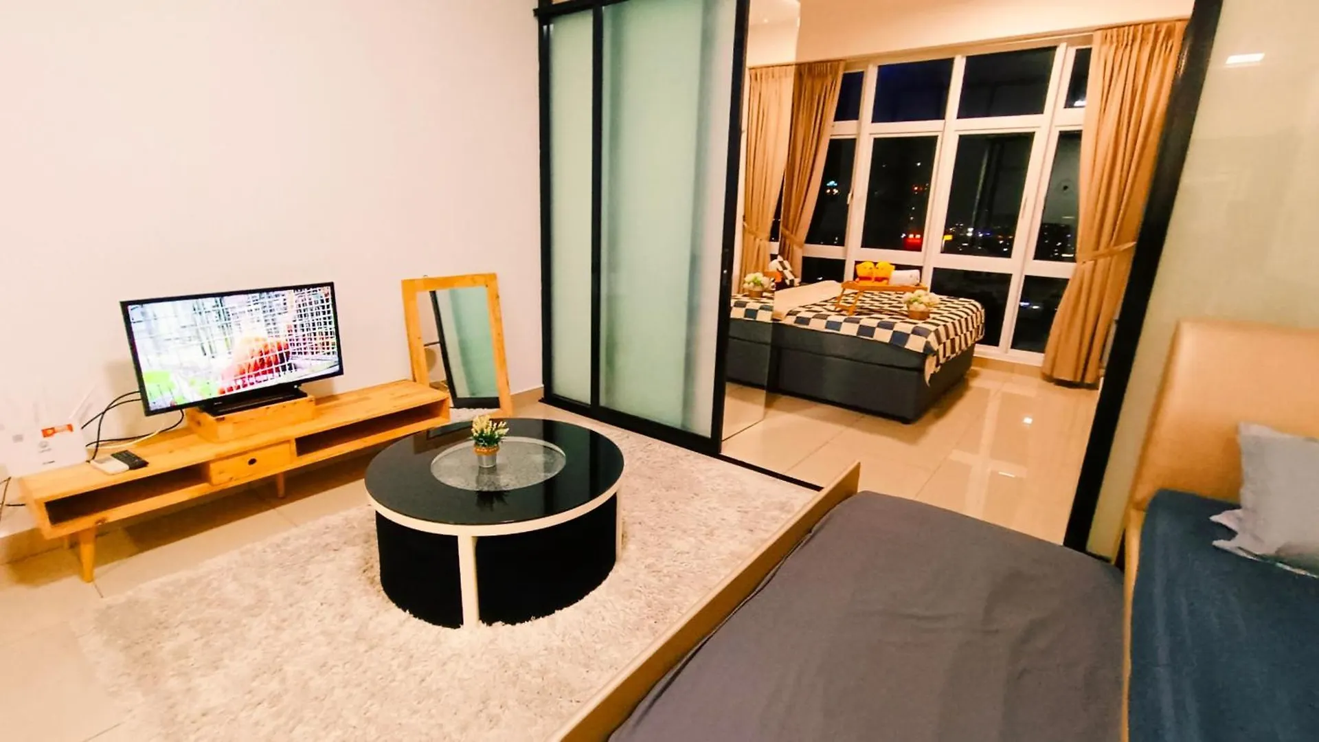 Jb Twin Galaxy Residence Near Ksl Mall And Newyorkhotel Johor Bahru Lägenhet