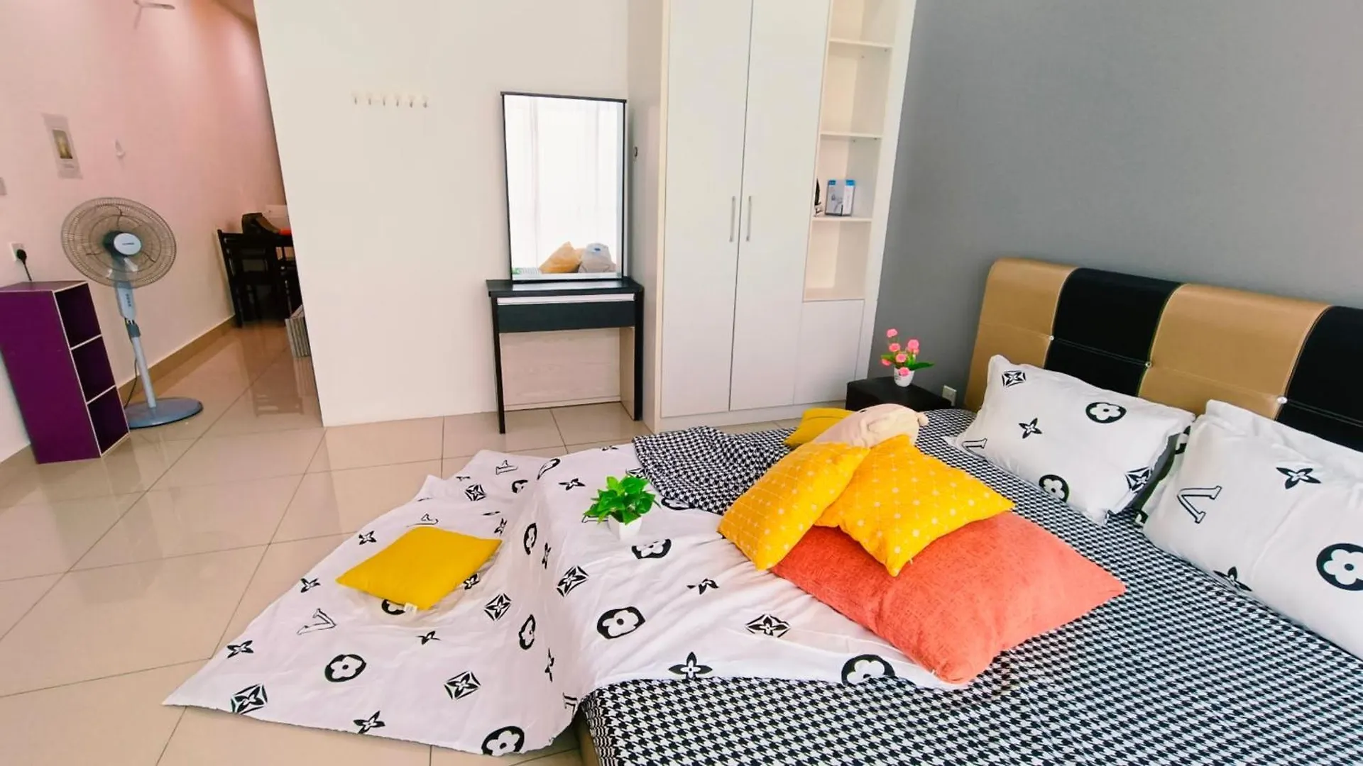 Jb Twin Galaxy Residence Near Ksl Mall And Newyorkhotel Johor Bahru 0*,  Malaysia